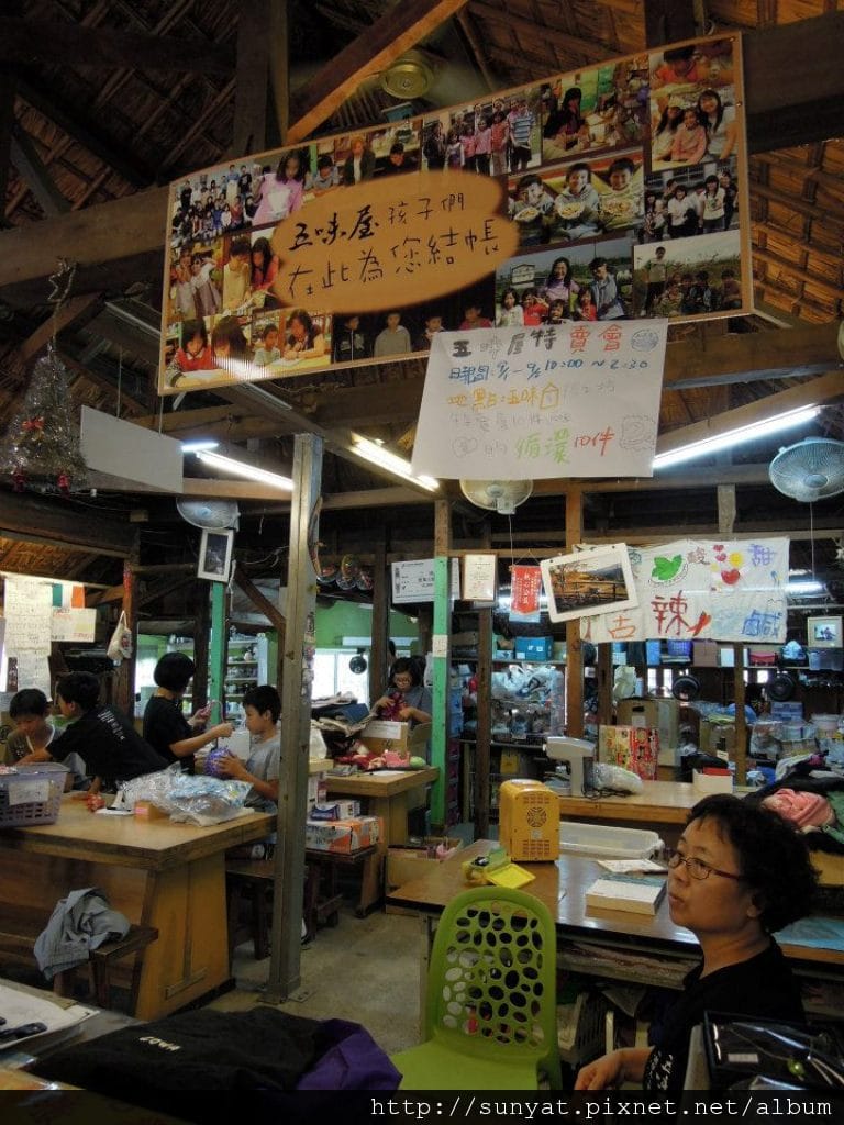 581392_10151209585687206_1082676367_n