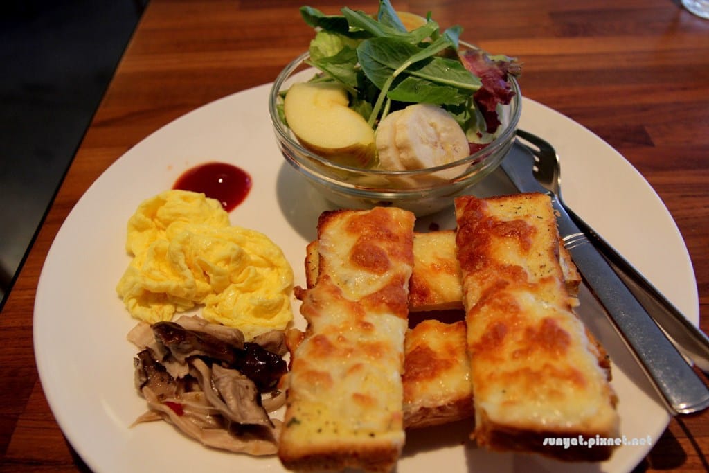 IMG_6437.JPG IMG_6437.JPG