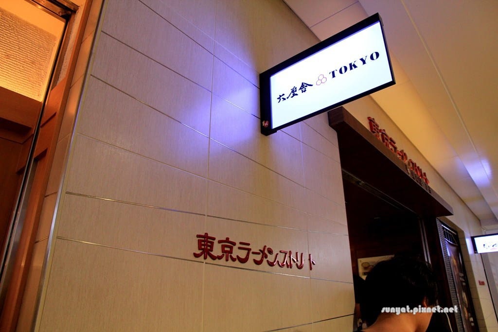 IMG_9355.JPG IMG_9355.JPG