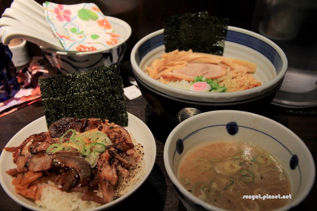 IMG_9523.JPG IMG_9523.JPG