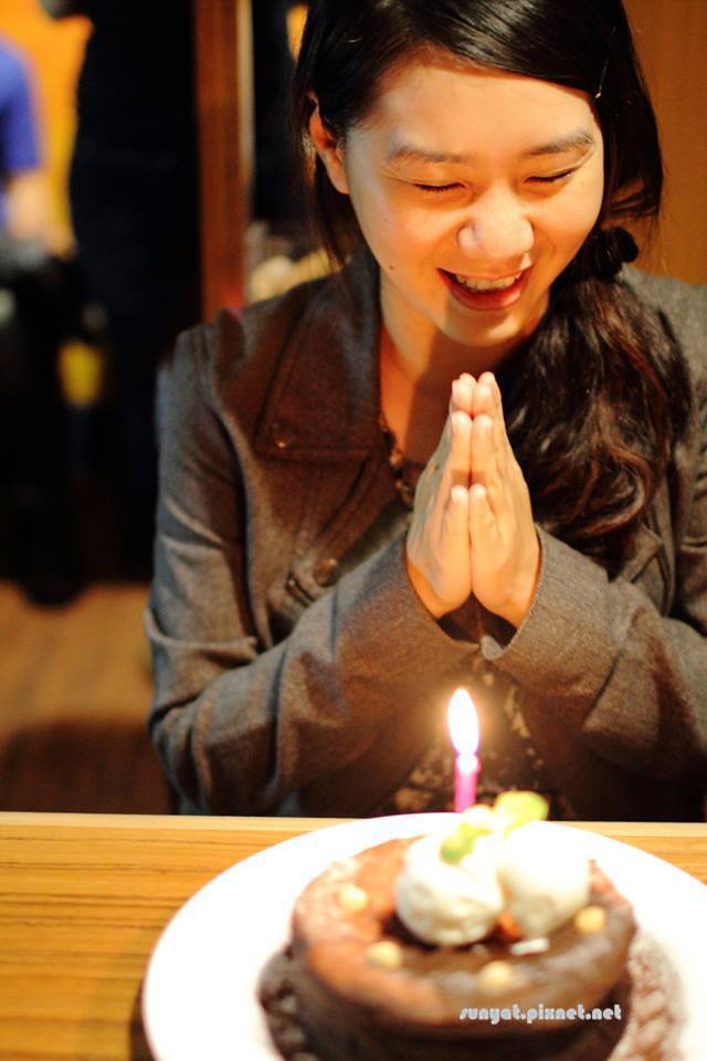 1368939_573233449405167_586457579_n