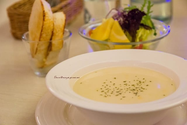 IMG_5405 (640x427).jpg IMG_5405 (640x427).jpg