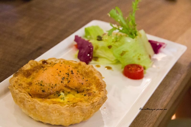 IMG_5693 (800x533).jpg