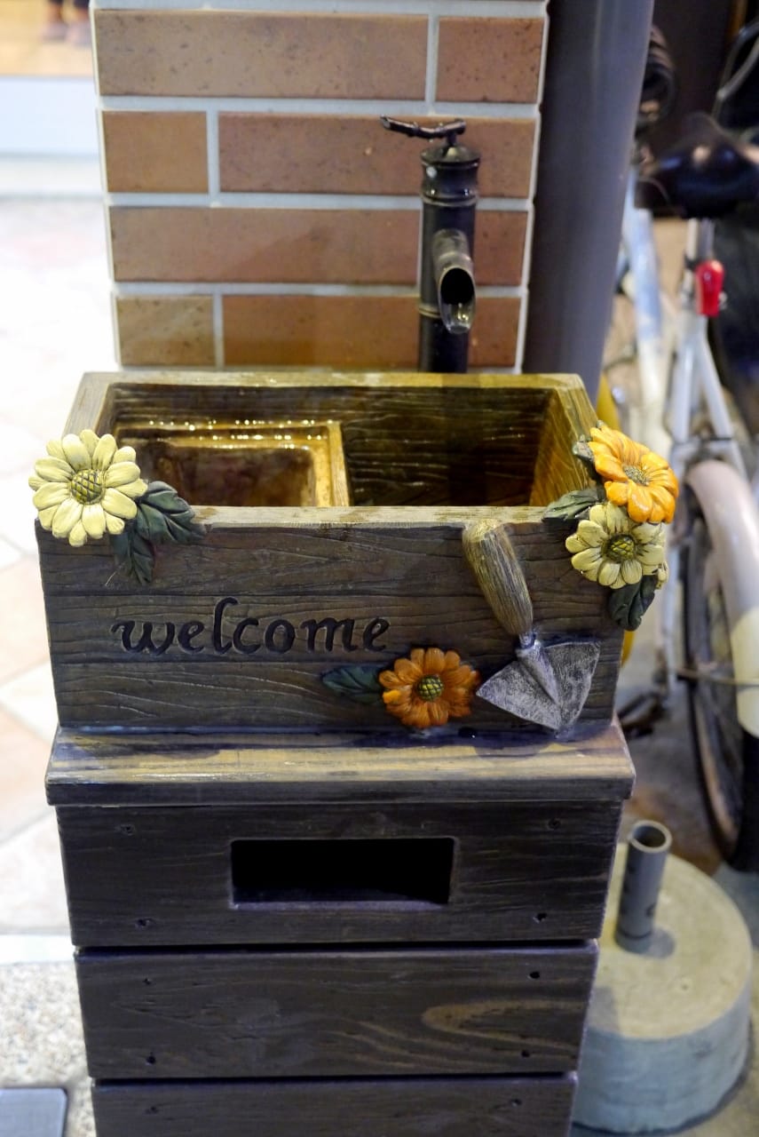 P1040539 (855x1280).jpg