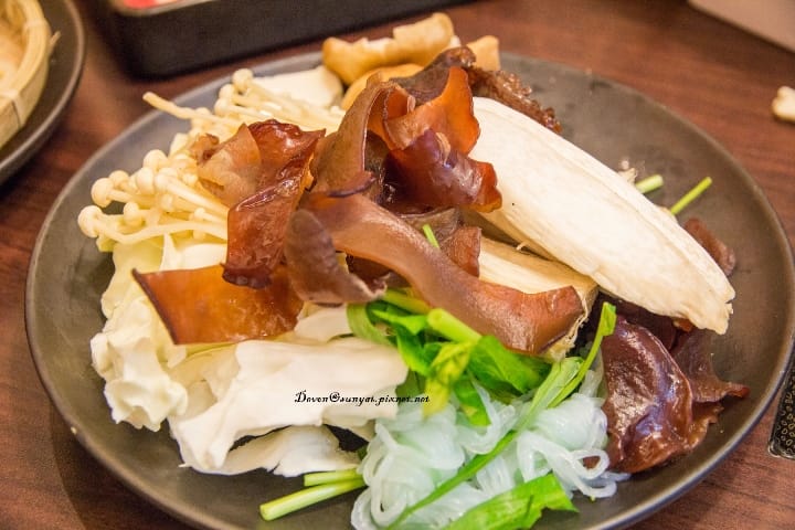 高雄-MoMo-Paradise x 大統五福店 在高雄五福牧場吃壽喜燒啦!