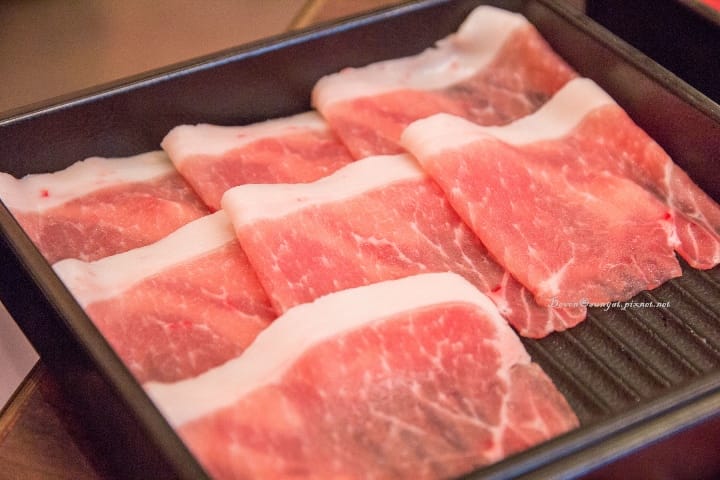 高雄-MoMo-Paradise x 大統五福店 在高雄五福牧場吃壽喜燒啦!