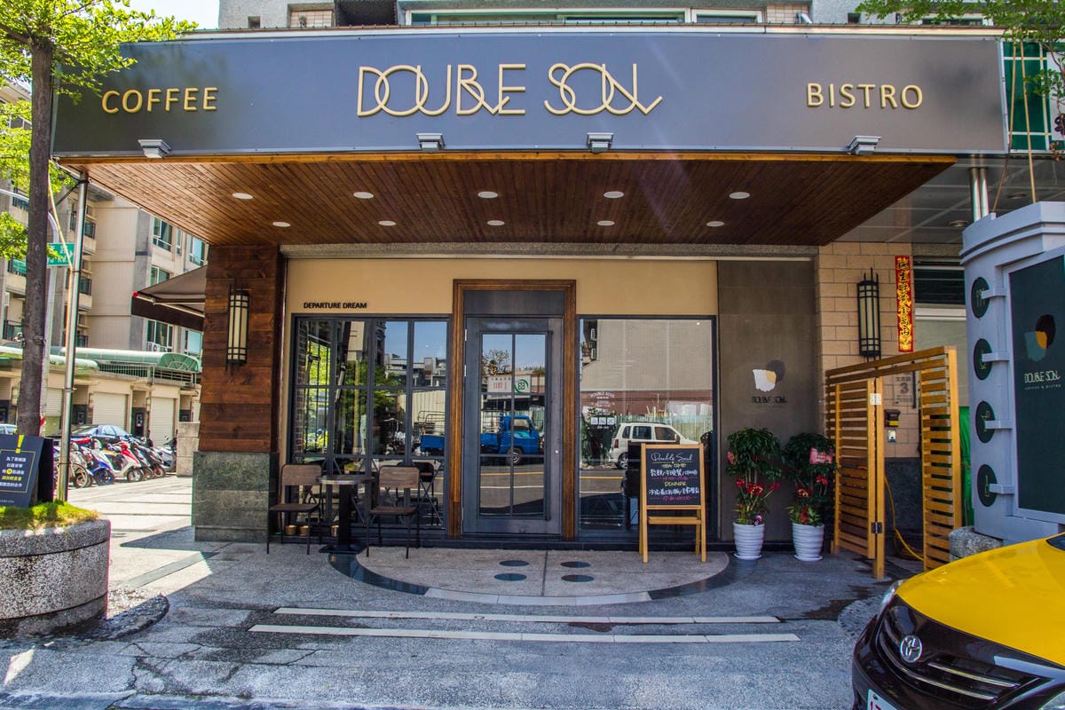 IMG_6323 (Copy).jpg IMG_6323 (Copy).jpg