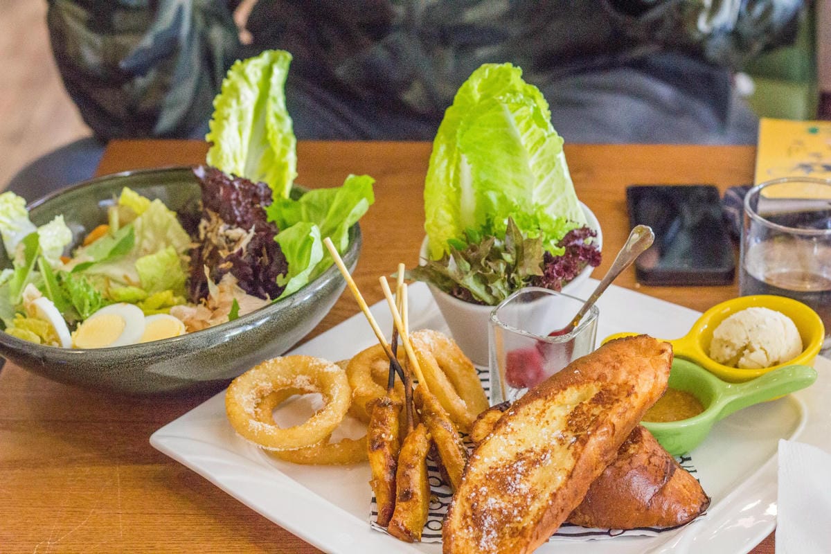 IMG_6370 (Copy).jpg IMG_6370 (Copy).jpg