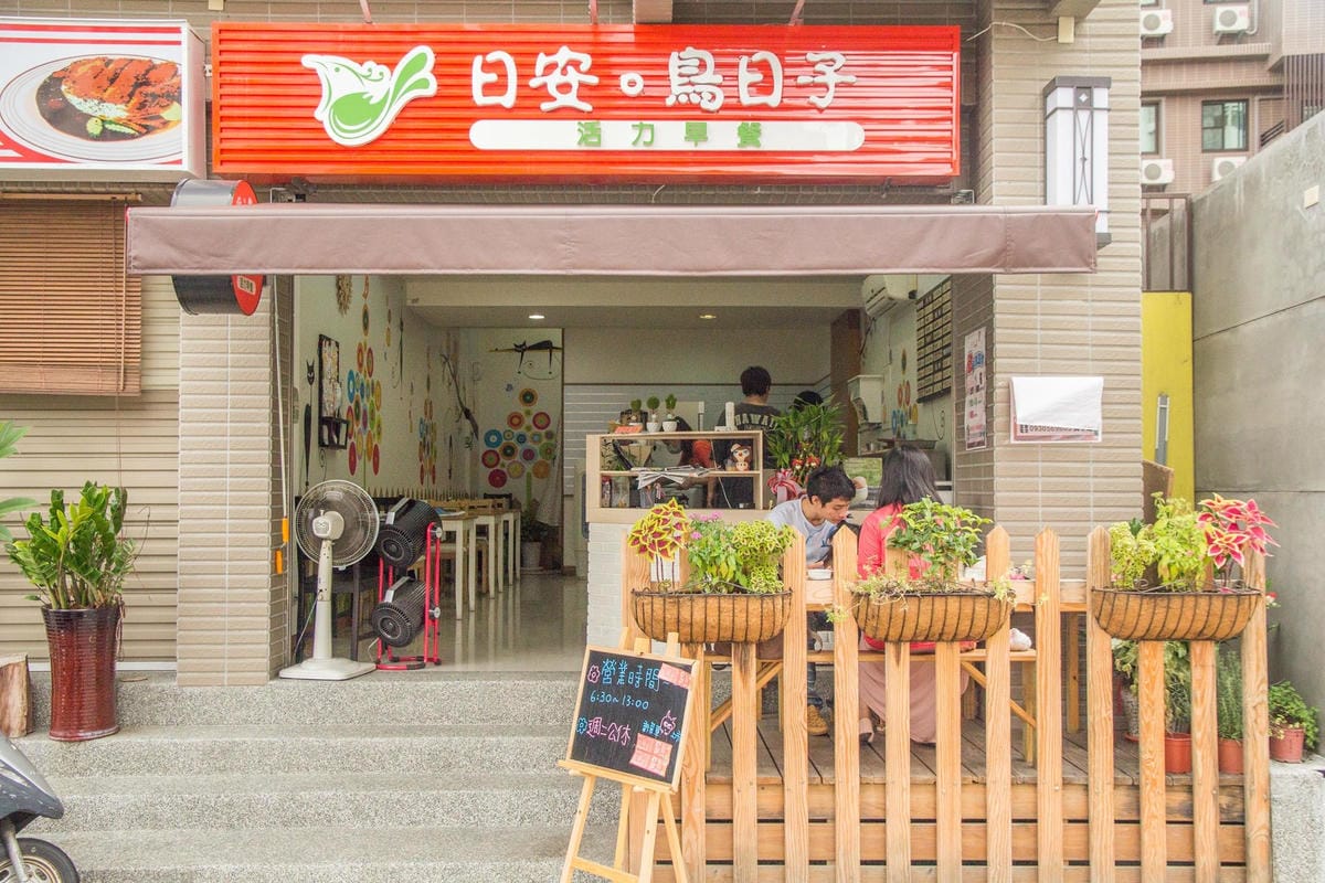 IMG_7825 (Copy).jpg IMG_7825 (Copy).jpg