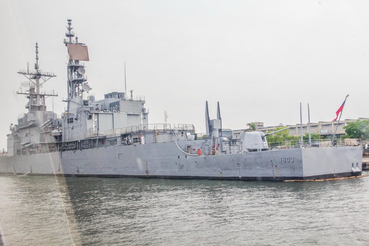 IMG_6978 (Copy).jpg IMG_6978 (Copy).jpg