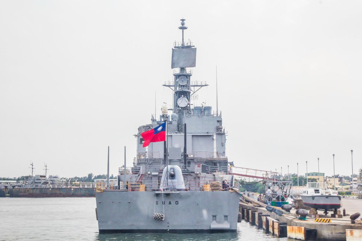 IMG_6988 (Copy).jpg IMG_6988 (Copy).jpg