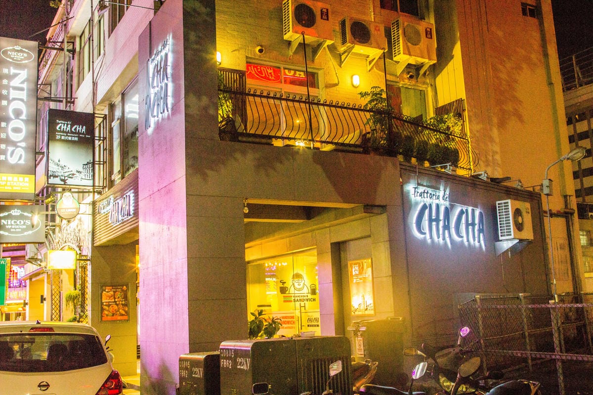 IMG_9876.jpg IMG_9876.jpg