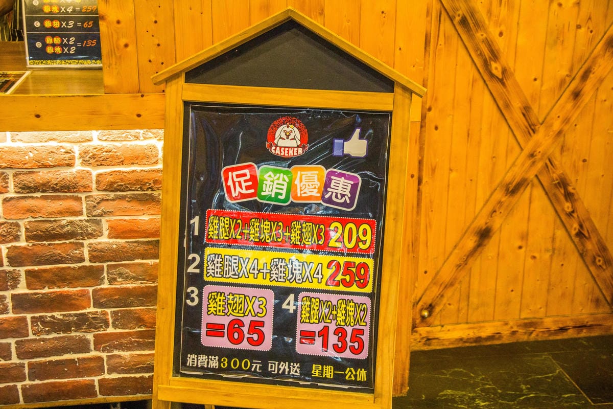 IMG_2208 (Copy).jpg IMG_2208 (Copy).jpg