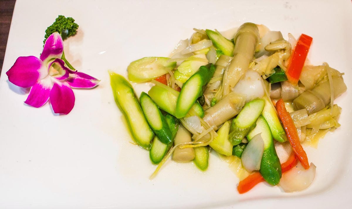 IMG_5910 (Copy).jpg IMG_5910 (Copy).jpg