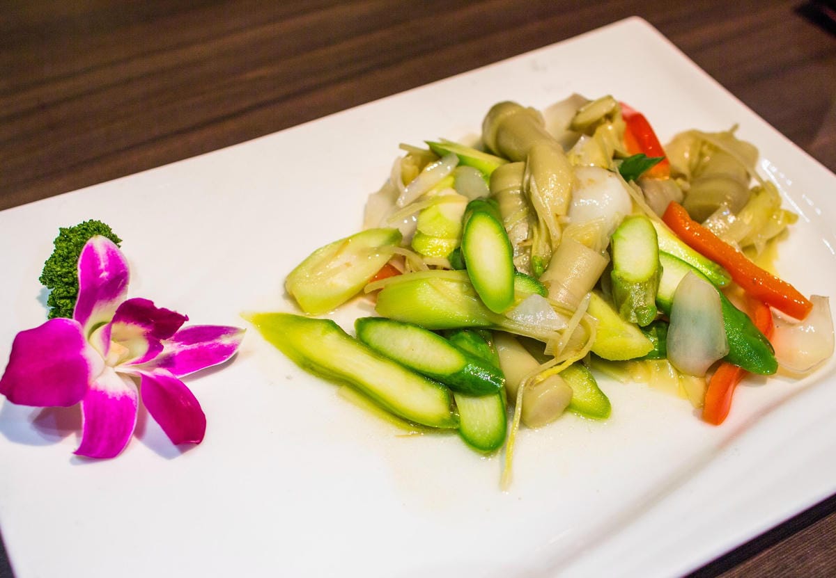 IMG_5909 (Copy).jpg IMG_5909 (Copy).jpg