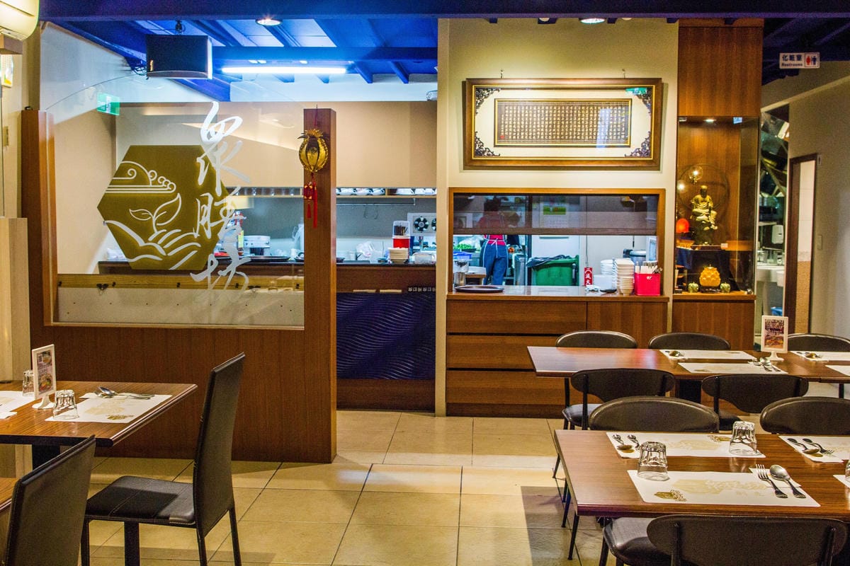 IMG_0381 (Copy).jpg IMG_0381 (Copy).jpg