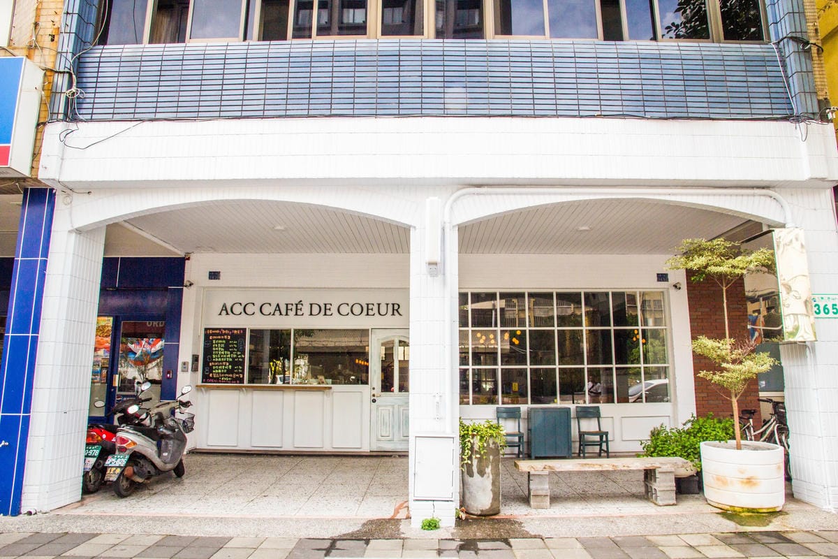 IMG_2050 (Copy).jpg IMG_2050 (Copy).jpg