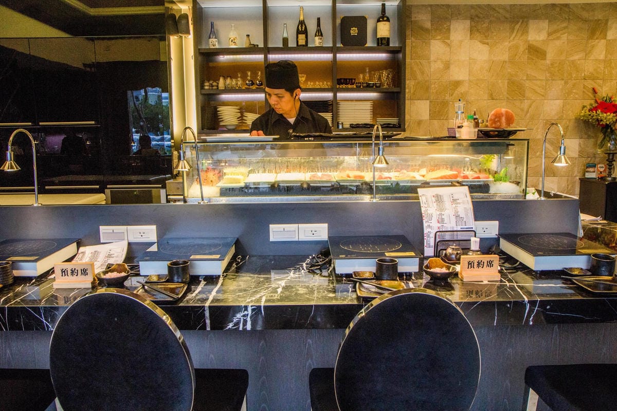 IMG_4154 (Copy).jpg IMG_4154 (Copy).jpg