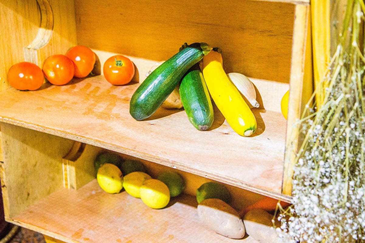 IMG_4717 (Copy).jpg IMG_4717 (Copy).jpg