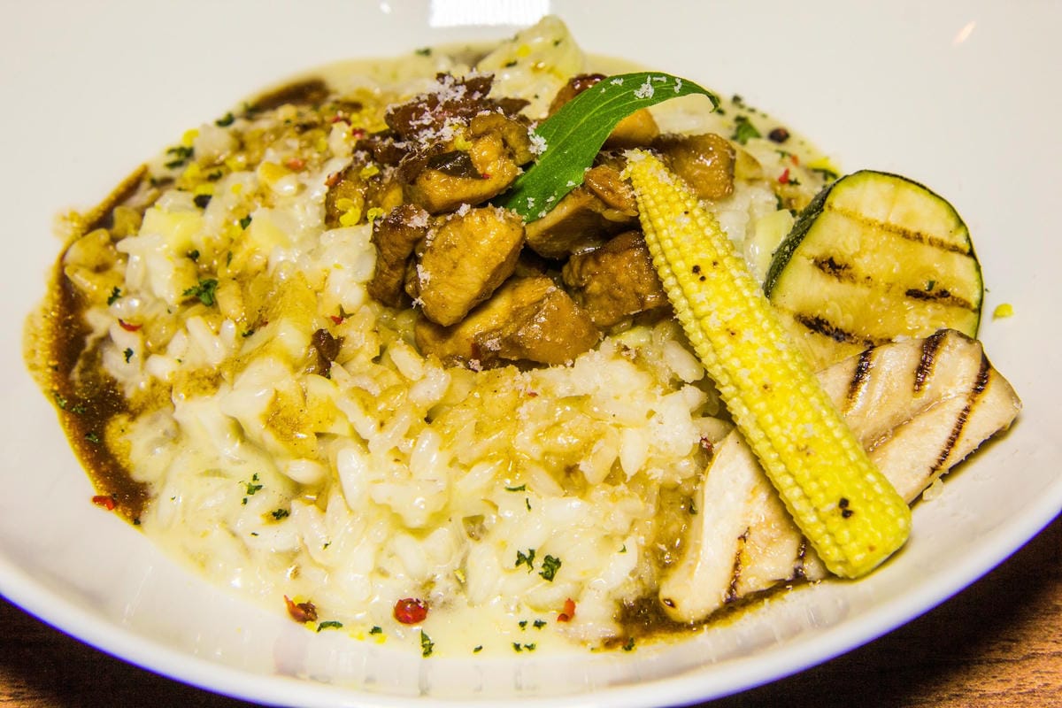 IMG_4699 (Copy).jpg IMG_4699 (Copy).jpg