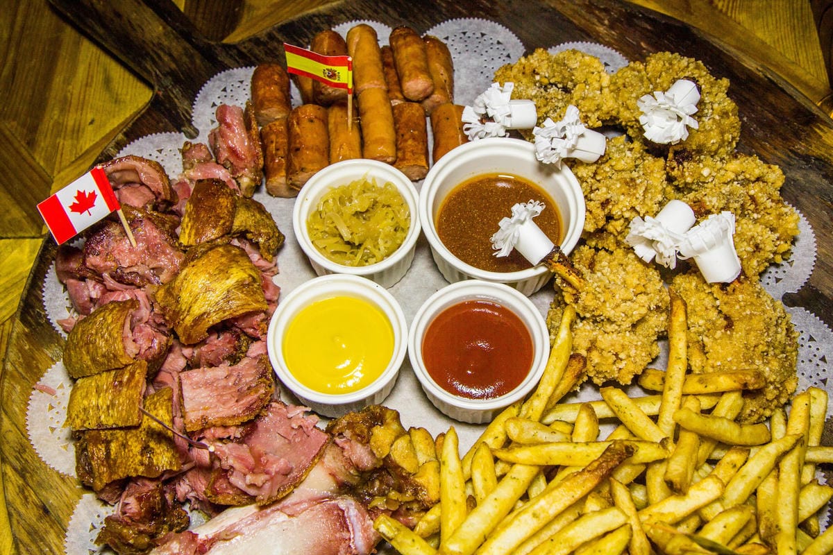 IMG_5534 (Copy).jpg IMG_5534 (Copy).jpg