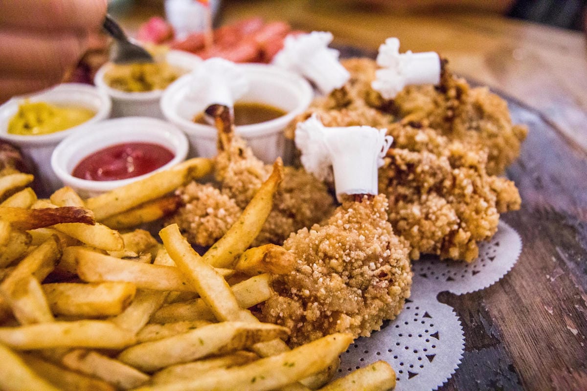 IMG_5546 (Copy).jpg IMG_5546 (Copy).jpg