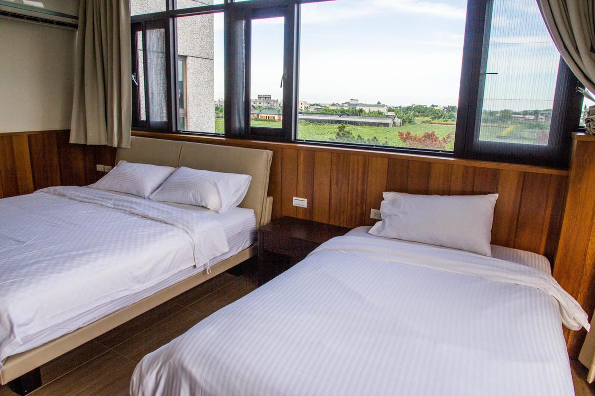 IMG_6025 (Copy).jpg IMG_6025 (Copy).jpg