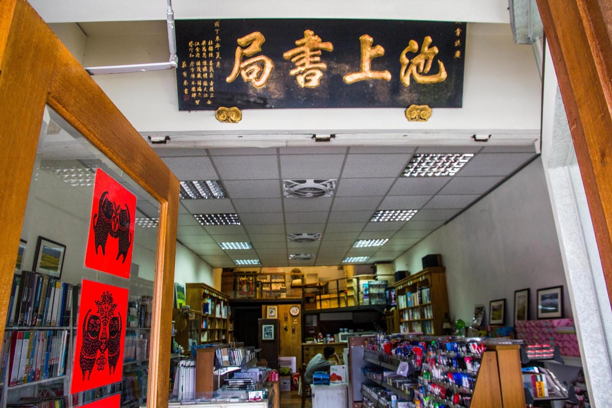 IMG_5954 (Copy).jpg IMG_5954 (Copy).jpg