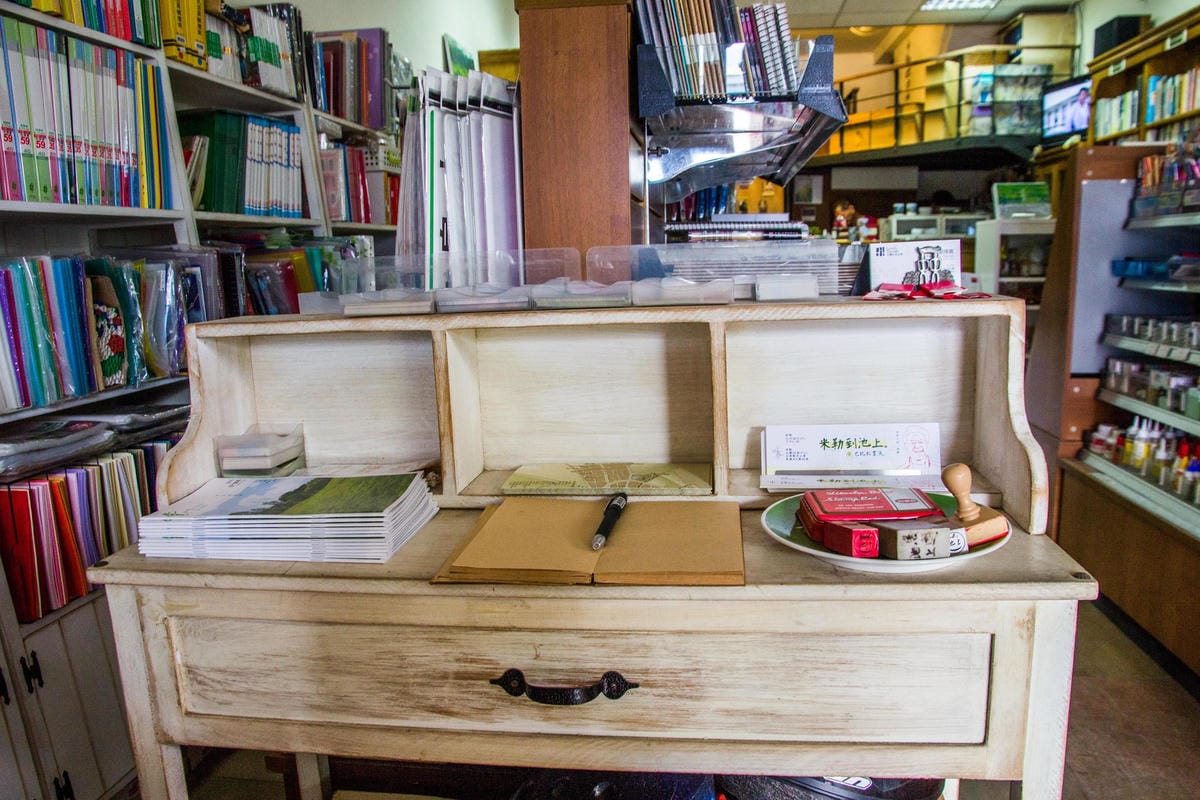 IMG_5952 (Copy).jpg IMG_5952 (Copy).jpg