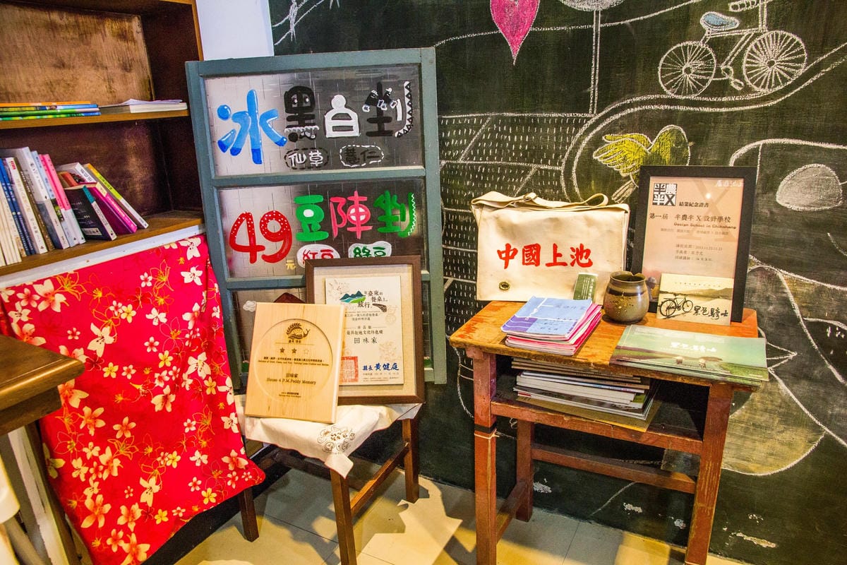 IMG_5945 (Copy).jpg IMG_5945 (Copy).jpg