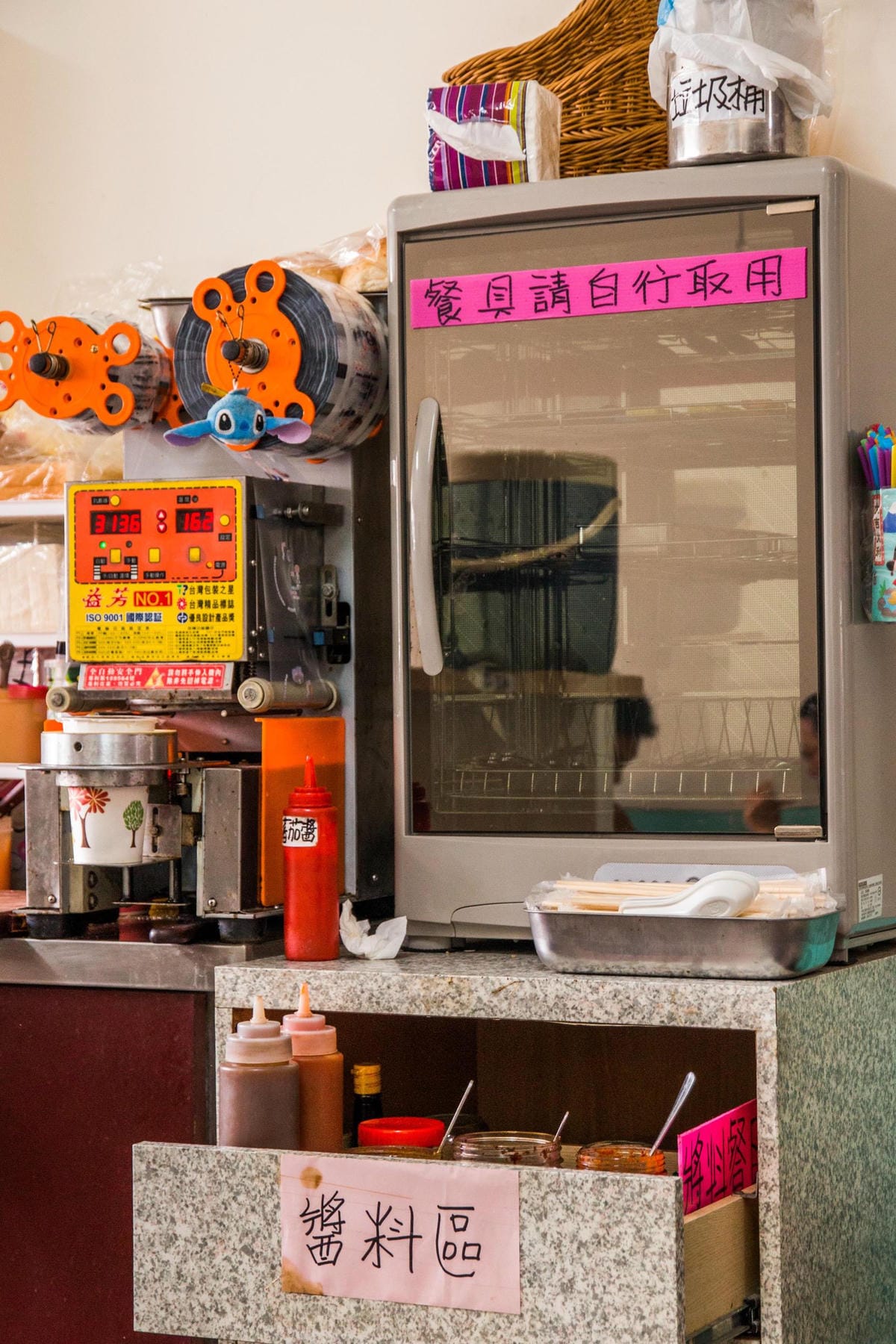 IMG_2528 (Copy).jpg IMG_2528 (Copy).jpg