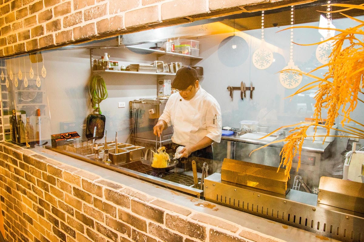 IMG_5060 (Copy).jpg IMG_5060 (Copy).jpg