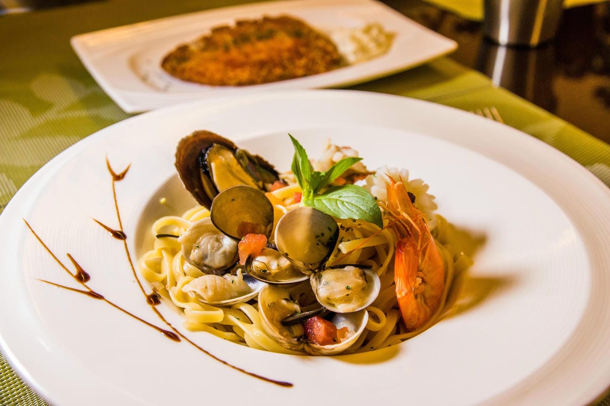 IMG_5093 (Copy).jpg IMG_5093 (Copy).jpg