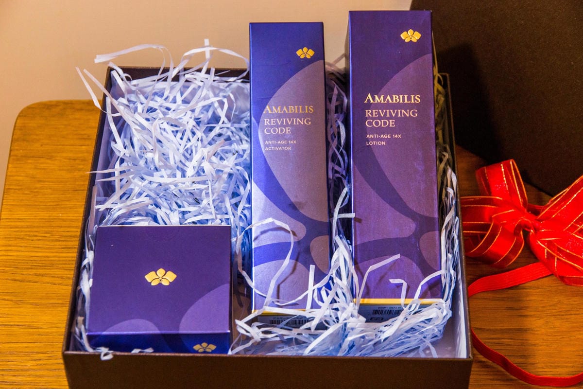 IMG_7589 (Copy).jpg IMG_7589 (Copy).jpg