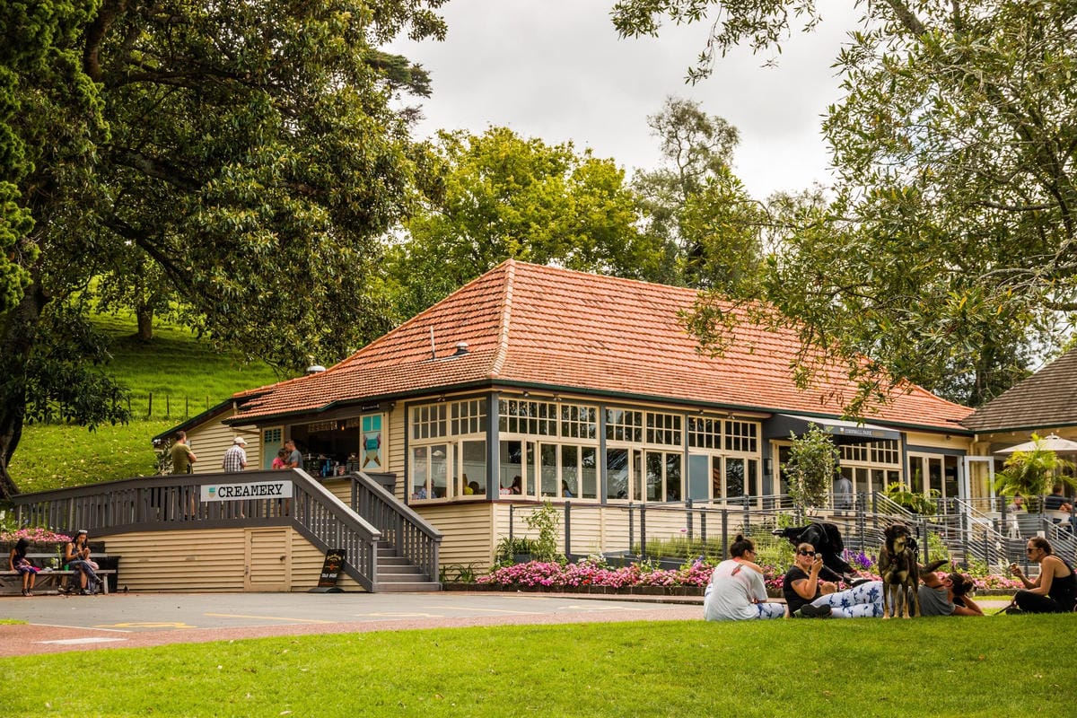 IMG_2302 (Copy).jpg IMG_2302 (Copy).jpg