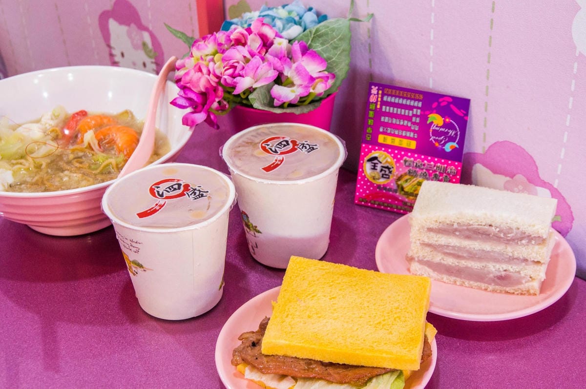 IMG_8300 (Copy).jpg IMG_8300 (Copy).jpg