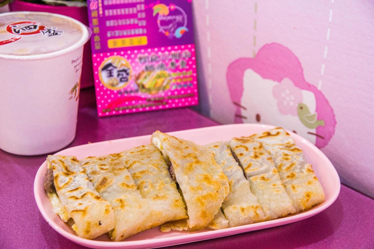 IMG_8306 (Copy).jpg IMG_8306 (Copy).jpg