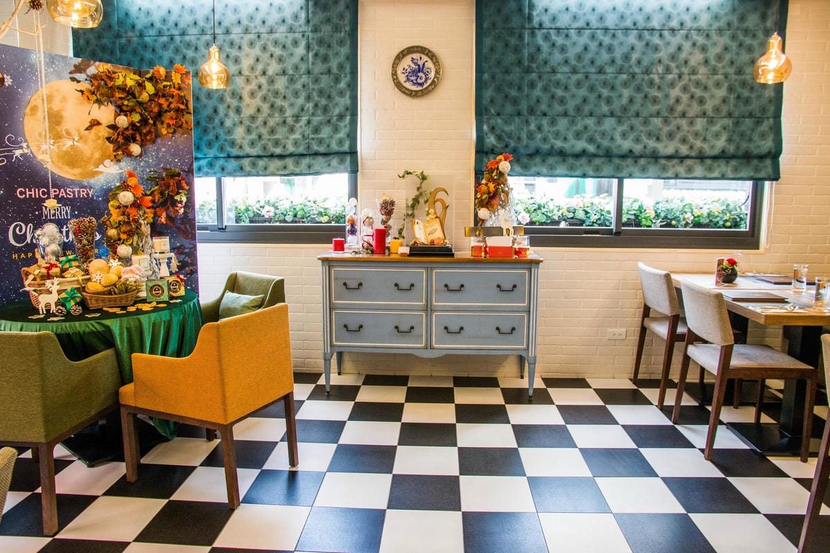 IMG_2555 (Copy).jpg IMG_2555 (Copy).jpg