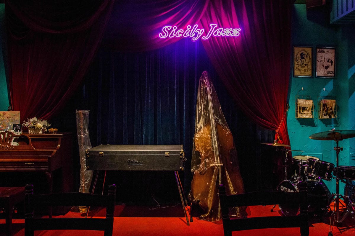 IMG_5462 (Copy).jpg IMG_5462 (Copy).jpg