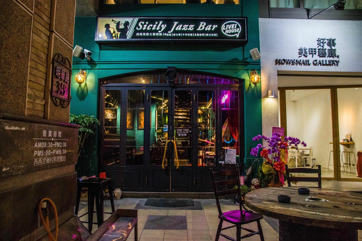 IMG_5459 (Copy).jpg IMG_5459 (Copy).jpg