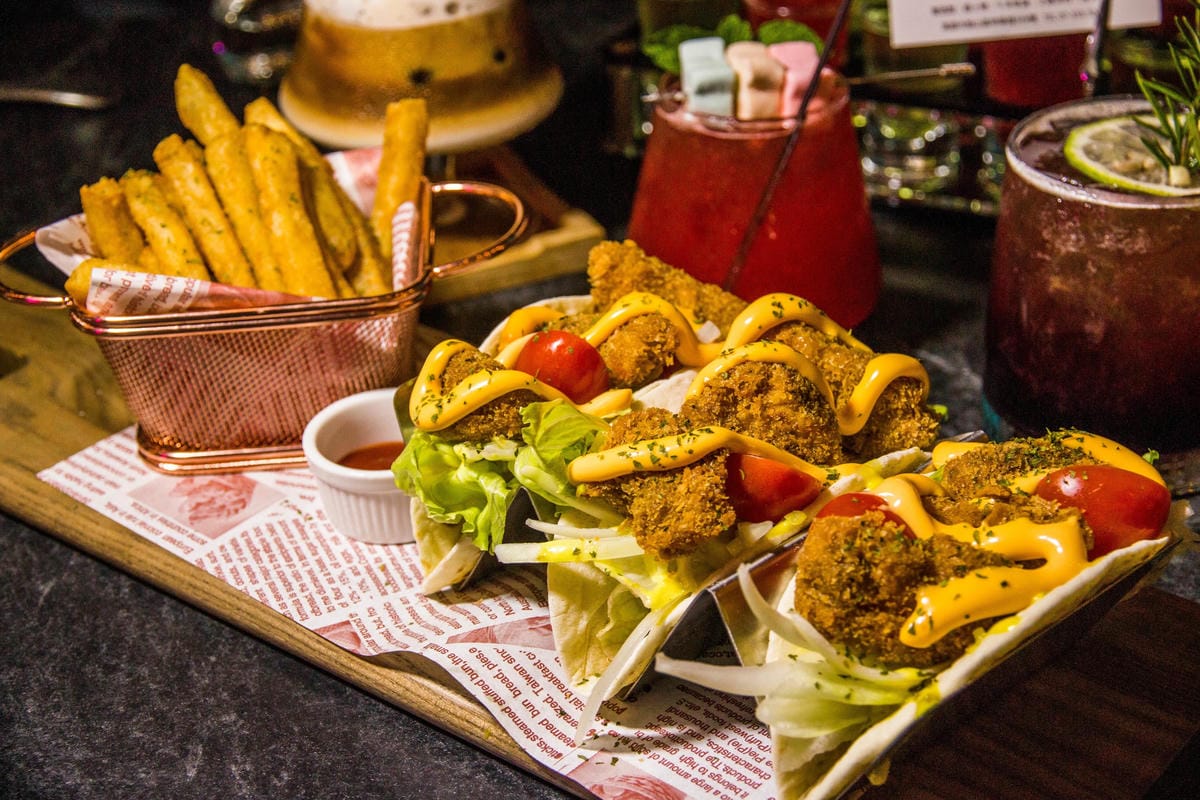 IMG_5520 (Copy).jpg IMG_5520 (Copy).jpg