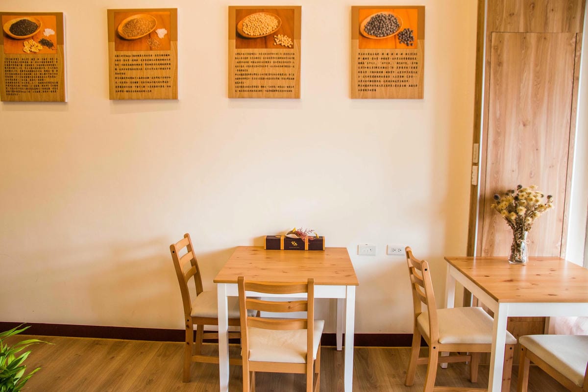 IMG_6935 (Copy).jpg IMG_6935 (Copy).jpg