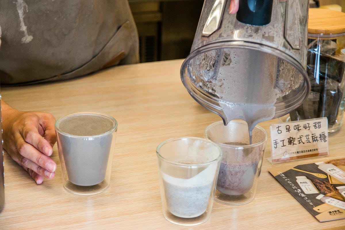 IMG_6975 (Copy).jpg IMG_6975 (Copy).jpg