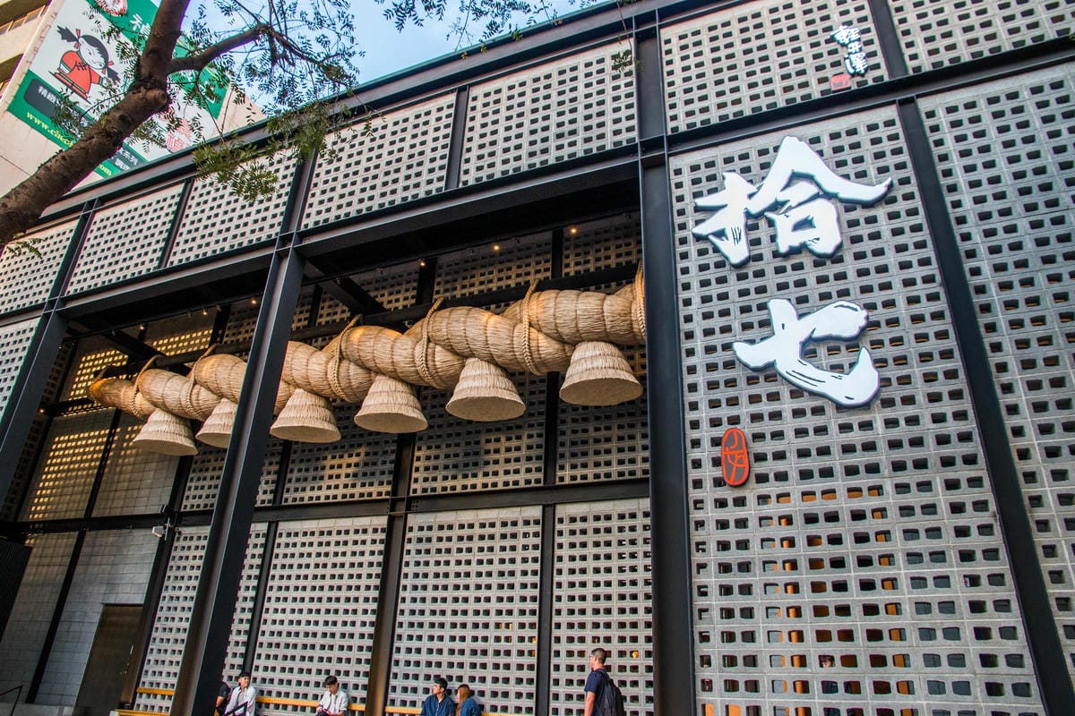 IMG_8596 (Copy).jpg IMG_8596 (Copy).jpg