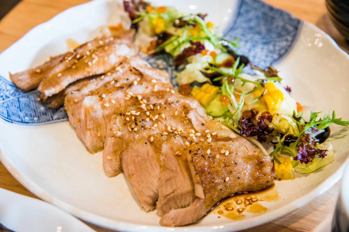 IMG_8998 (Copy).jpg IMG_8998 (Copy).jpg