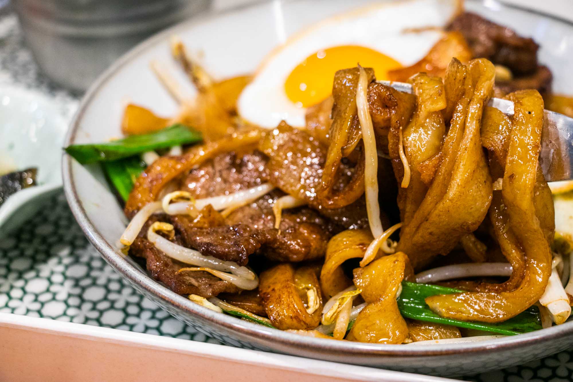 高雄港式料理推薦 崔記小餐館 黯然銷魂飯 西多士菠蘿包都好吃