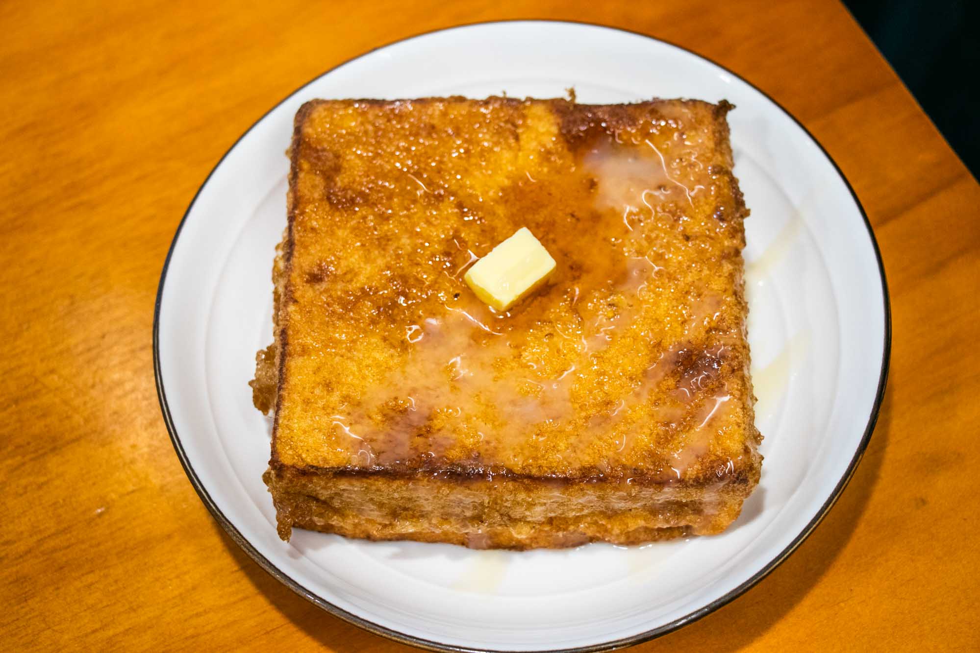 高雄港式料理推薦 崔記小餐館 黯然銷魂飯 西多士菠蘿包都好吃