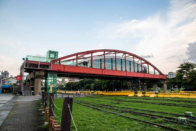 高雄-超浪漫的紅橋餐廳 駁二特區最正點的美食風景 - 第2張圖 IMG_5430
