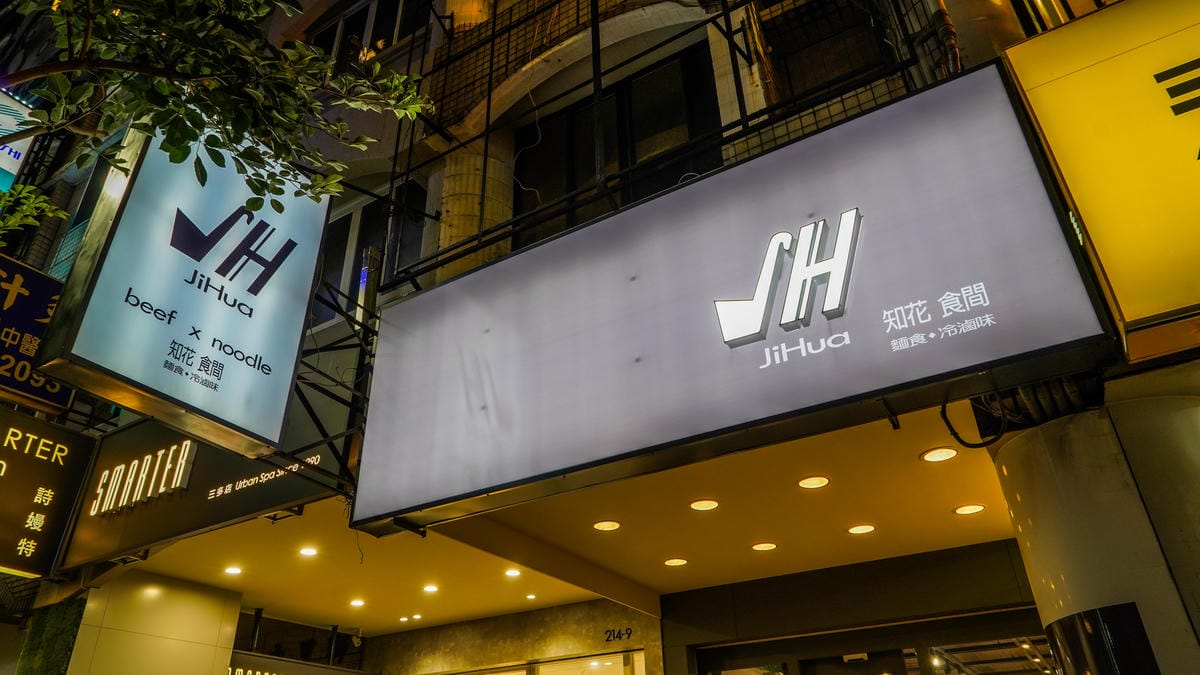 A7_06782.JPG A7_06782.JPG