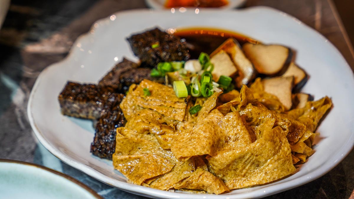 A7_06766.JPG A7_06766.JPG